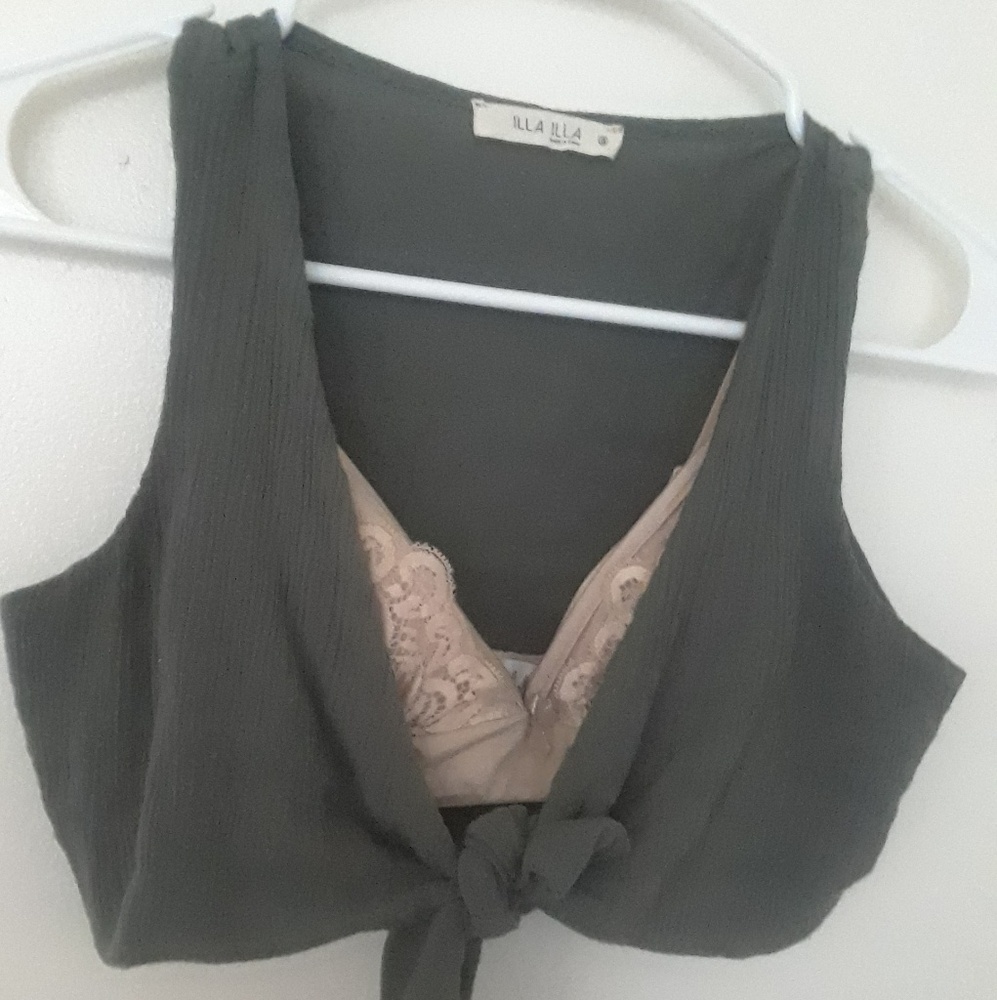 OLIVE FRONT TIE CROP TOP